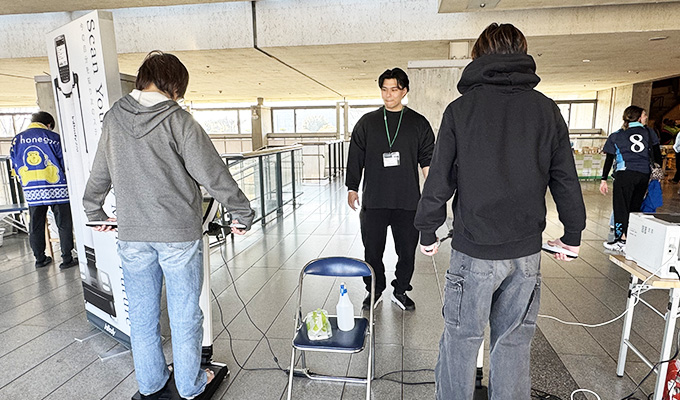「InBody」で、体の基本成分であるタンパク質量や筋肉量、体脂肪量などを測定